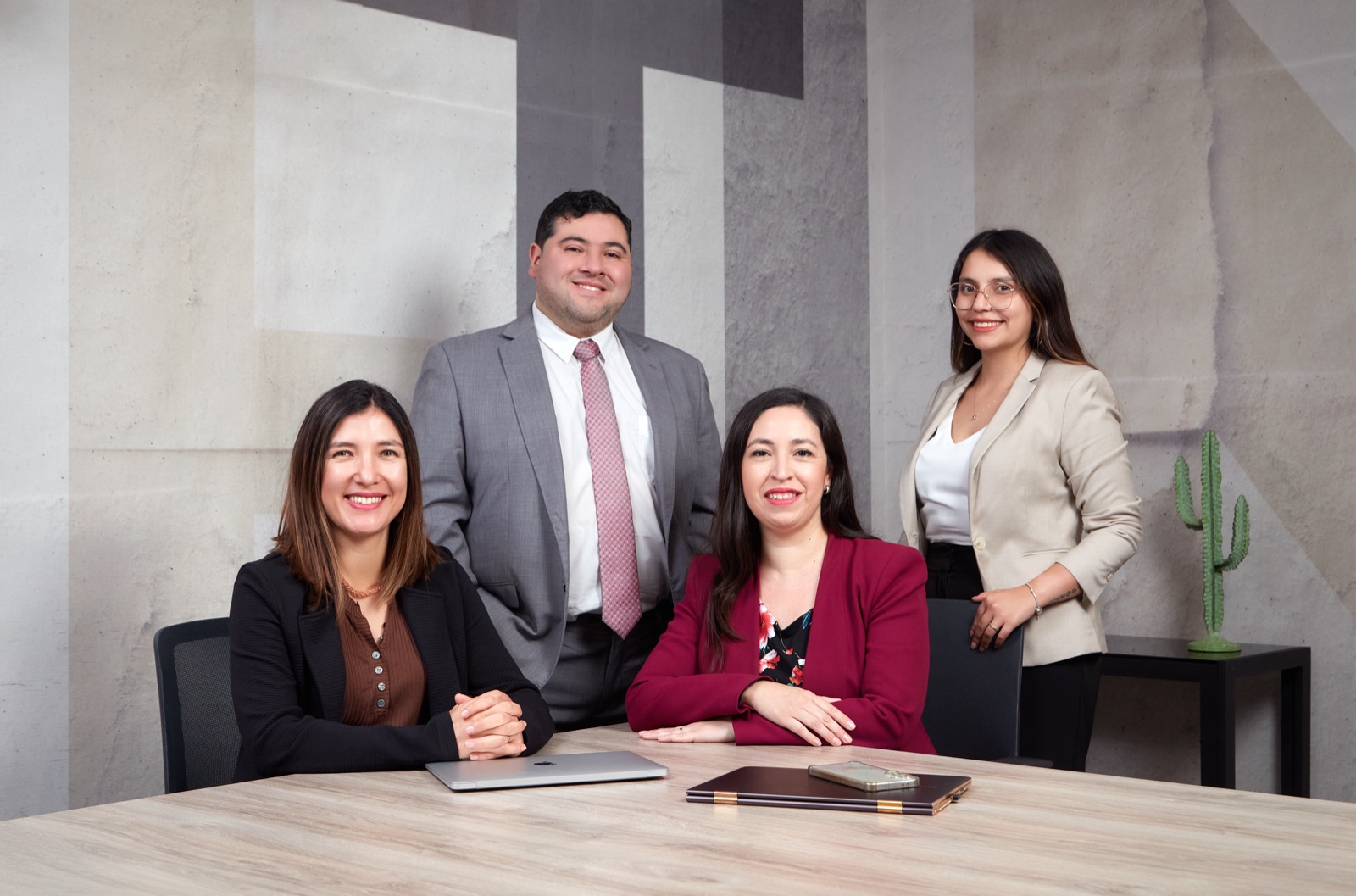 Equipo de Serrano, Foix y Riquelme Abogados
